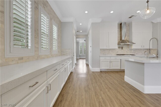 Building Photo - 1629 Saintsbury Dr