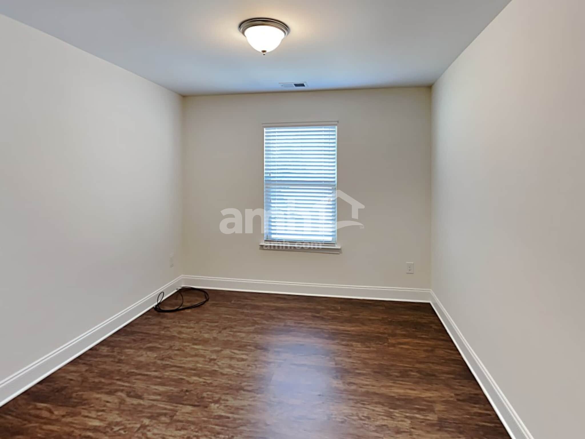 Building Photo - 141 McBee St