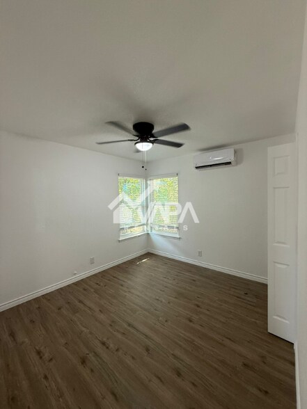 Building Photo - 5014 Benham Dr