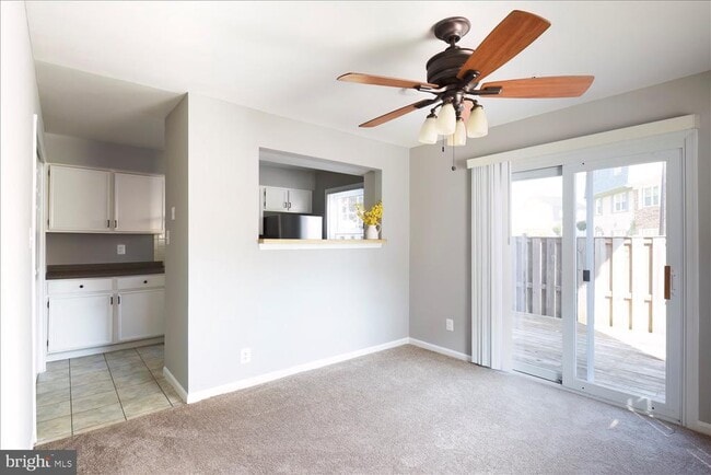 Building Photo - 9860 Hagel Cir