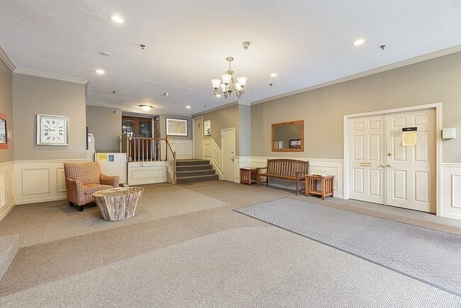 Building Photo - 200 Market St