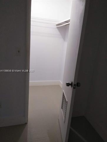 Building Photo - 110 Fontainebleau Blvd