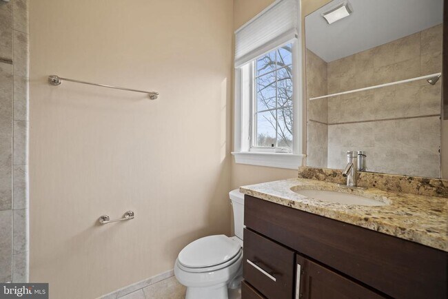 Building Photo - 5709 Wilson Ln