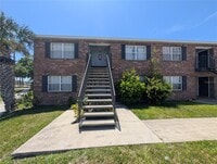 Building Photo - 6415 S Roberts Ave