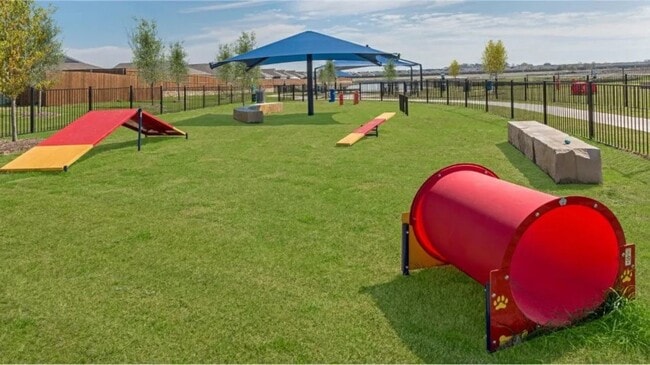 Building Photo - 208 Rubylace Dr