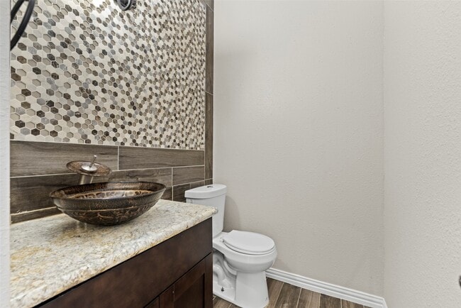 Building Photo - 30 Crestview Trail