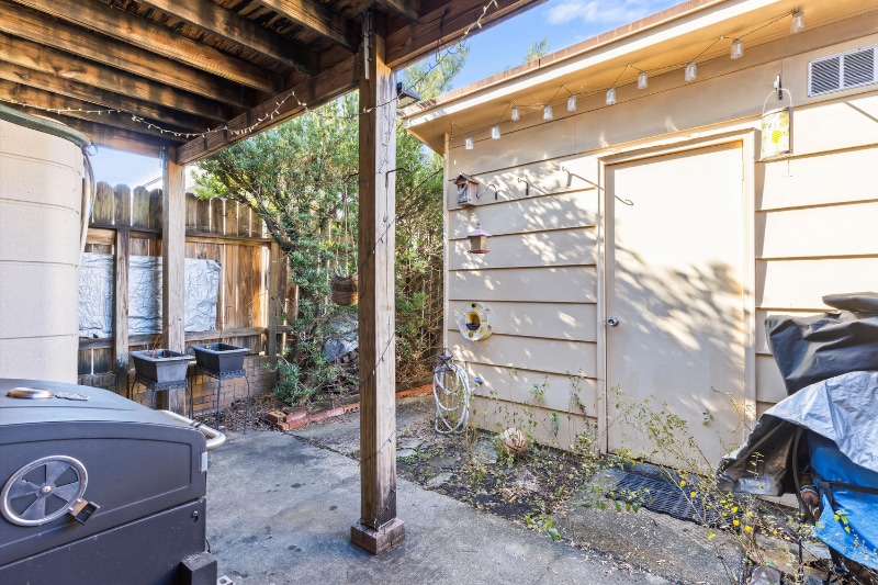 Building Photo - 1602 Limestone Ct