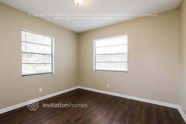 Building Photo - 8502 Dee Cir