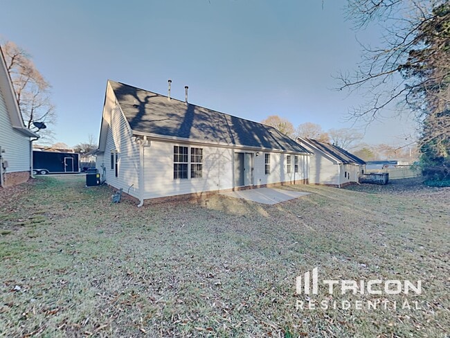Building Photo - 8550 Alicia Brittany Ln