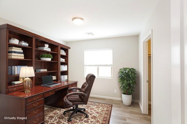 Building Photo - 3007 W La Salle St