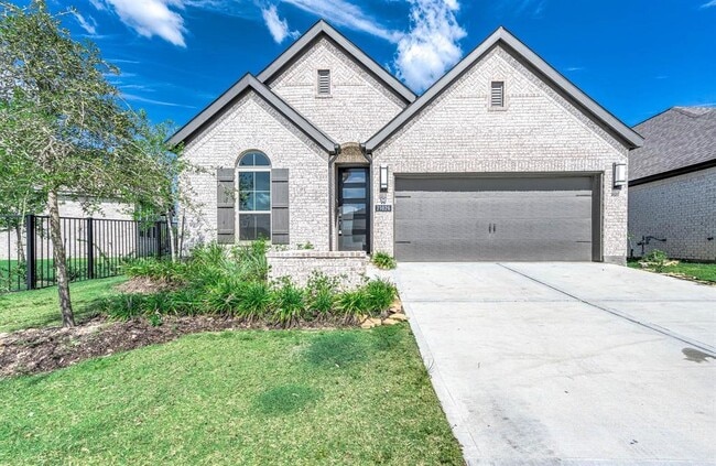 Primary Photo - 21026 Camberwell Beauty Ln