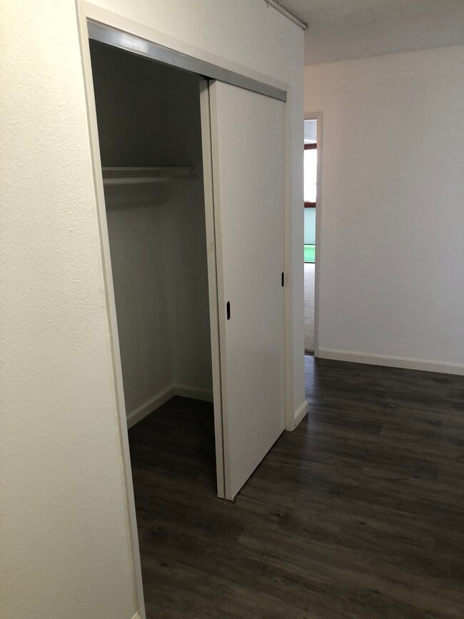 Hallway closet 2 - 1255 Nuuanu Ave