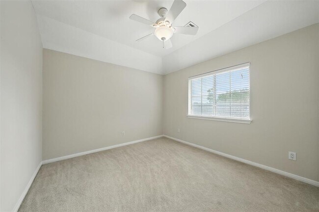 Building Photo - 4027 Austin Meadow Dr