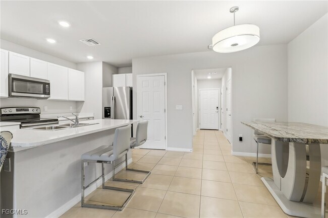 Building Photo - 15376 Wildflower Cir