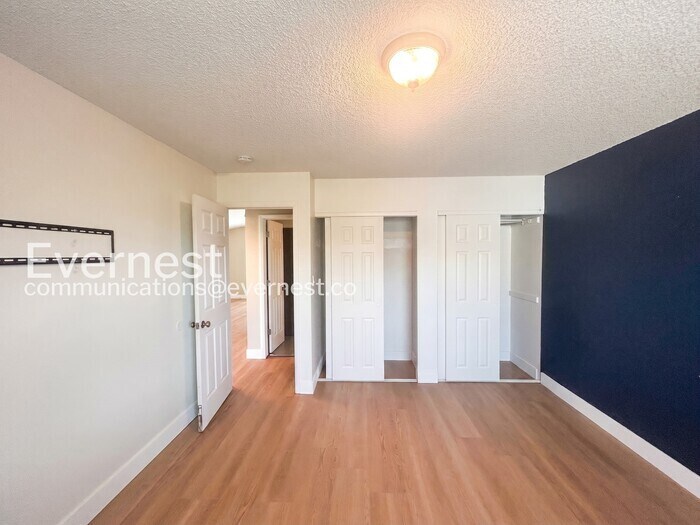 Building Photo - 6980 Goldfield Dr