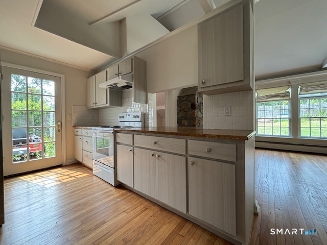 Building Photo - 104 Comstock Hill Ave