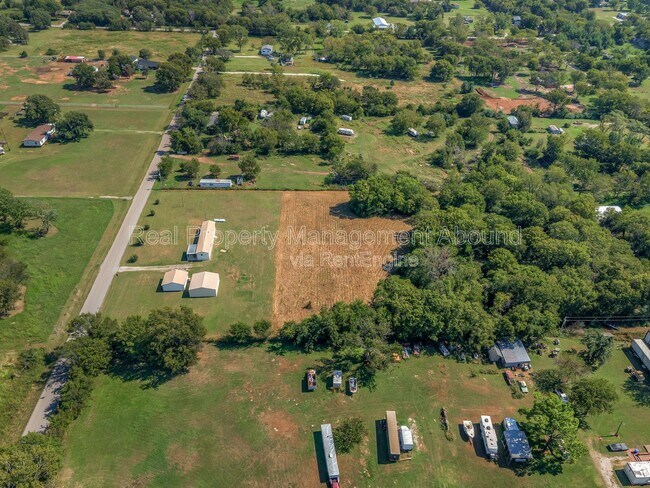 Building Photo - 4608 E 472 Rd