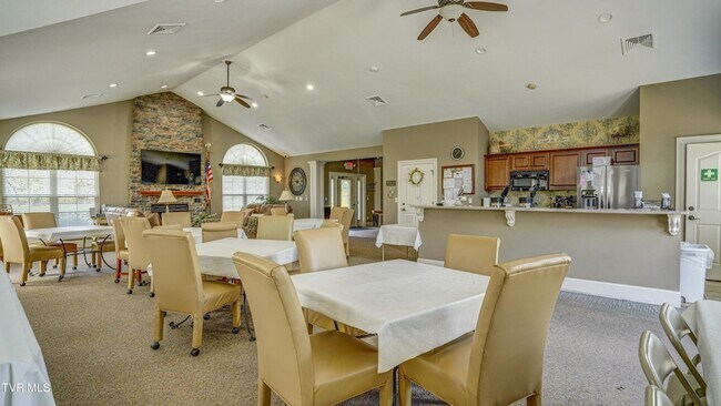 Building Photo - 1440 Hatterdale Farm Rd