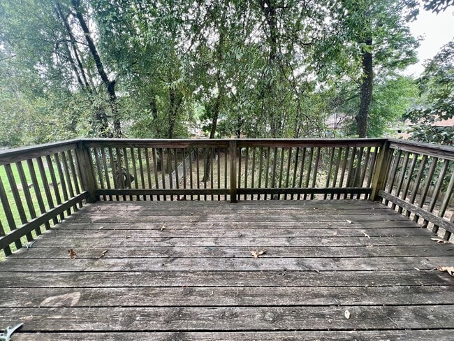 Building Photo - 5108 Hardscrabble Way