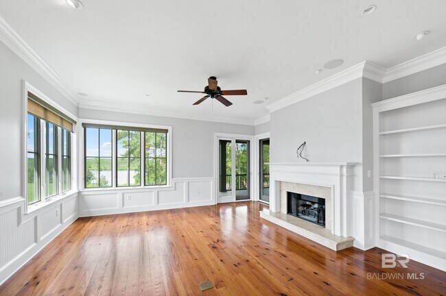 Building Photo - 32511 Water View Dr E