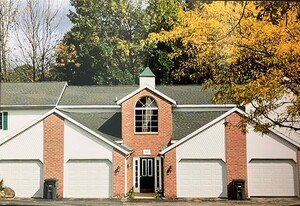 Building Photo - Jaystone Terrace Apartments