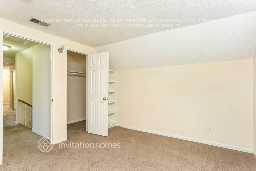 Building Photo - 5255 Ensley Ct