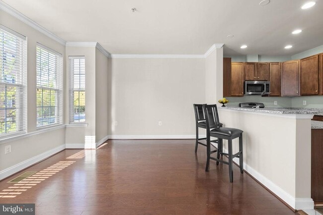 Building Photo - 11209 Chase St