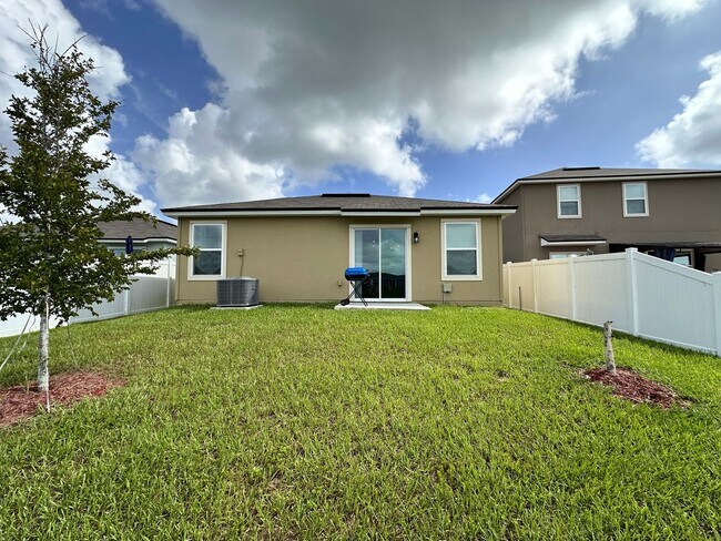 Building Photo - Welcome Home