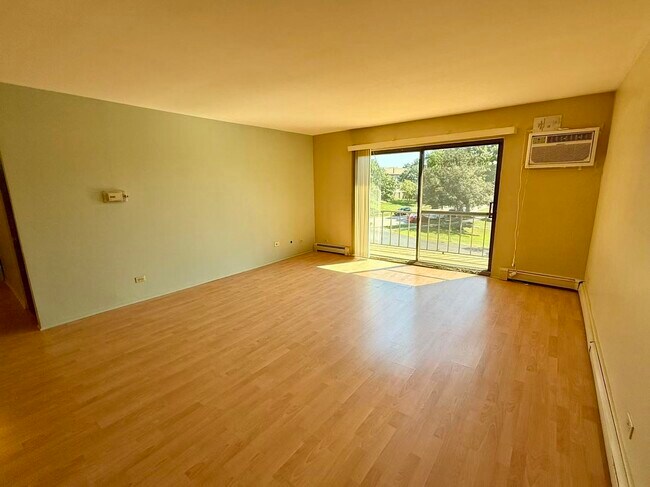 Building Photo - 413 Kiowa Cir