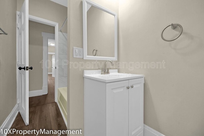 Building Photo - 51 N Princeton Ave