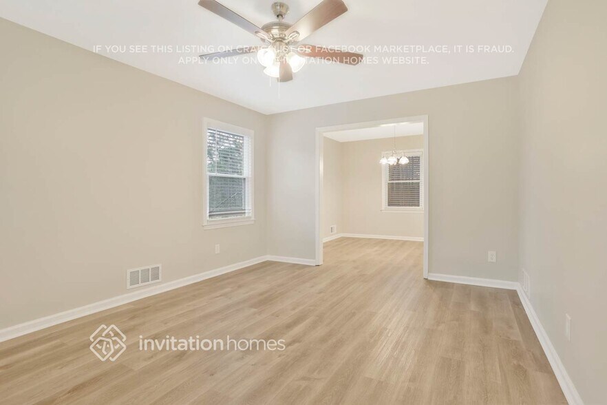 Building Photo - 1150 Carlo Terrace SW