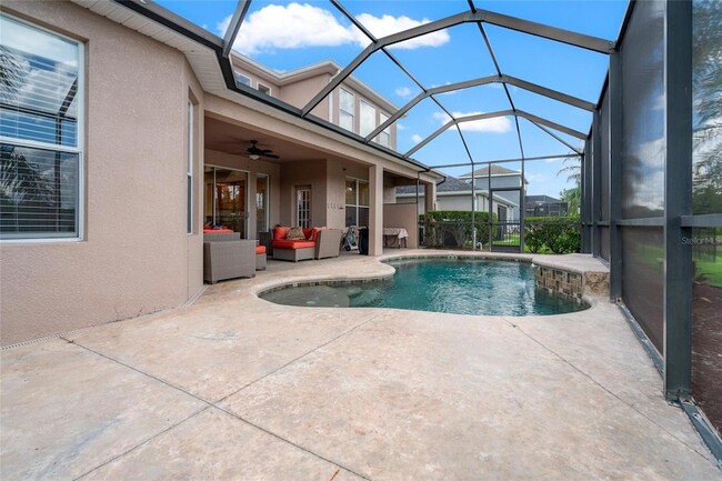 Building Photo - 2330 Nesslewood Dr