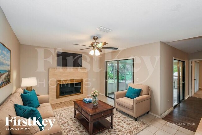 Building Photo - 798 Gilda Dr