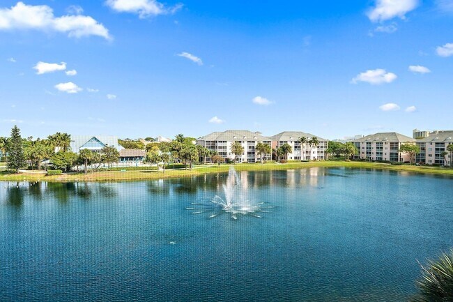 Building Photo - 353 S US Hwy 1