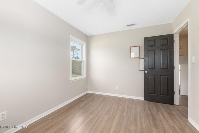 Building Photo - 213 9 Mile Rd