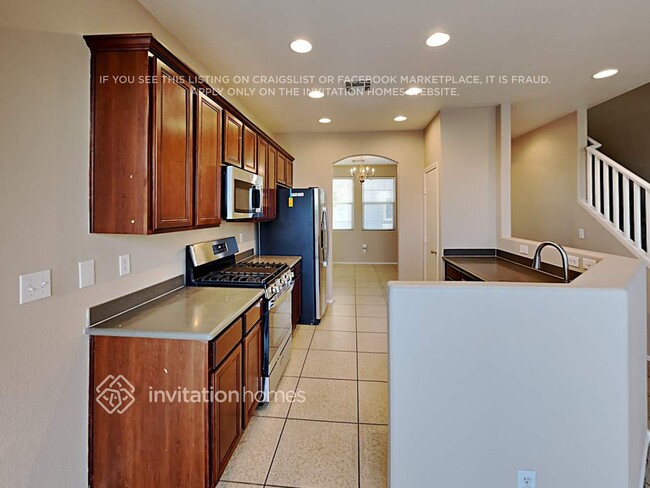 Building Photo - 6856 Frances Celia Ave