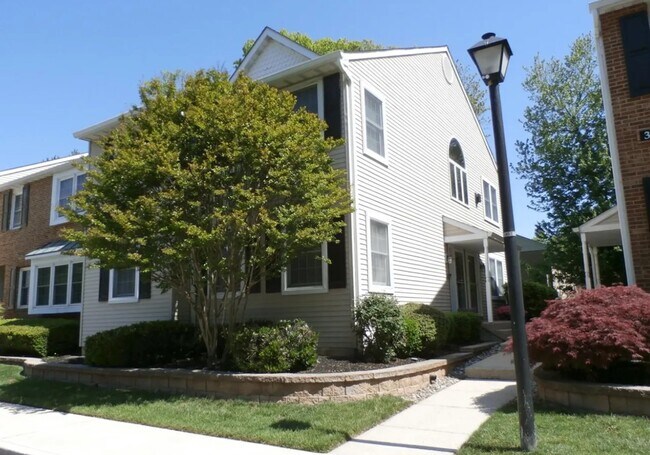 Building Photo - 36 Eraser Rd