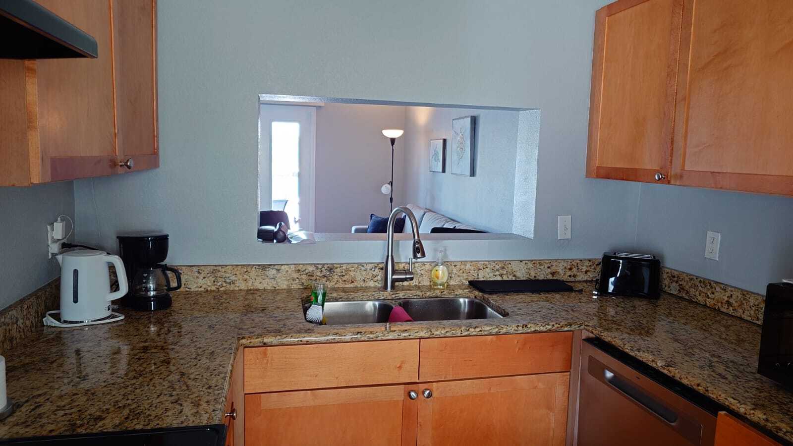 Building Photo - 3837 Pompano Dr SE