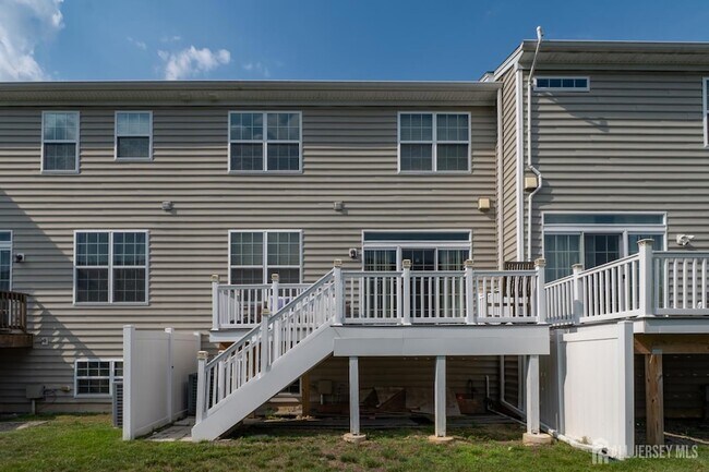 Building Photo - 3 Bauer Ln