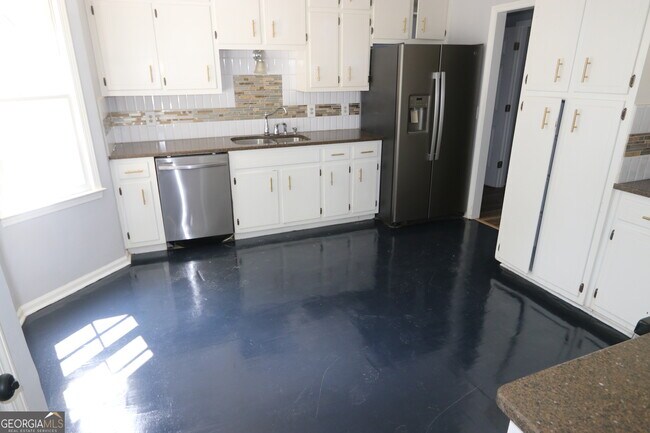 Building Photo - 2840 Spring Ridge Cir