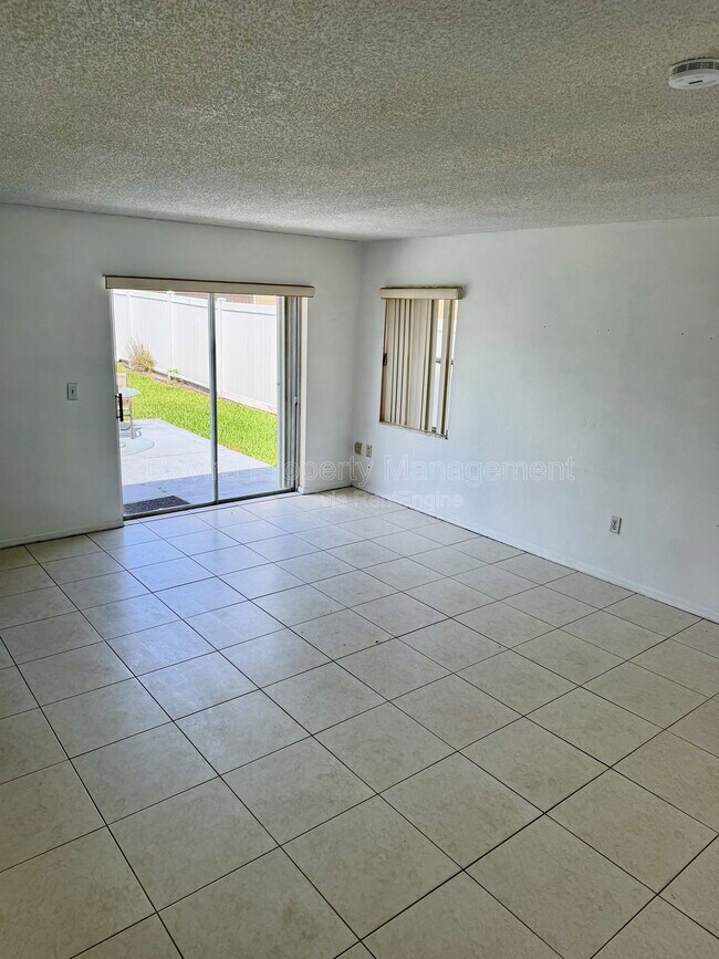 Building Photo - 1501 Chevington Ct
