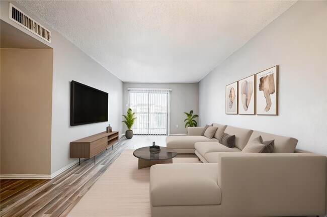 Building Photo - 2818 S Bartell Dr