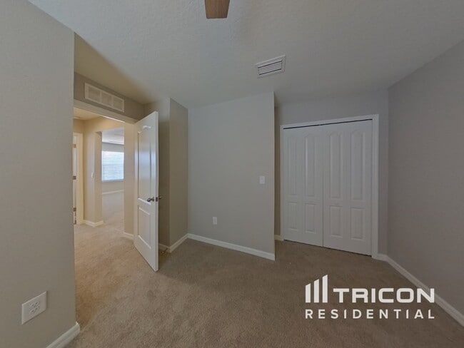 Building Photo - 11155 Abaco Island Ave