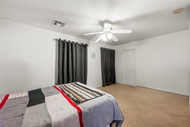 Building Photo - 10389 Calypso Cave St