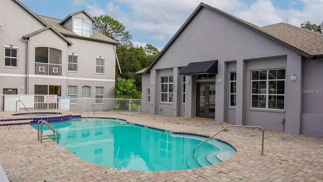 Building Photo - 5041 Sunridge Palms Dr