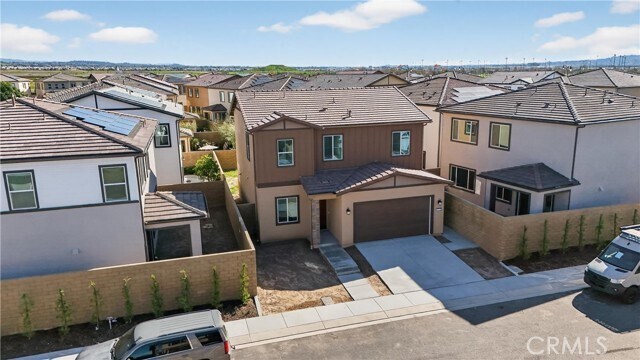 Building Photo - 107 Pansy