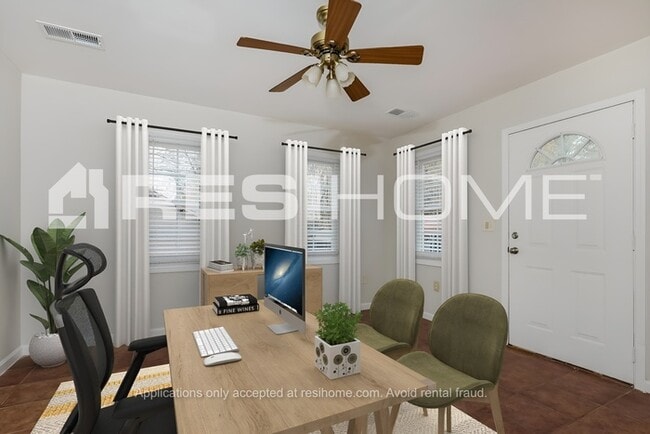 Building Photo - 5747 Mistyview Dr