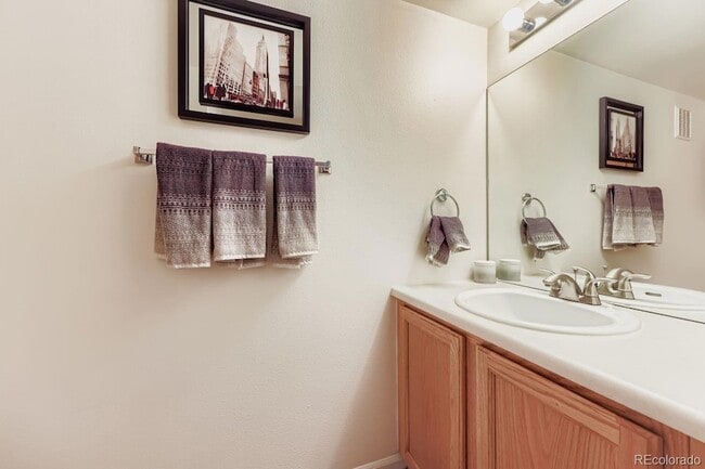 Building Photo - 1185 W 112th Ave