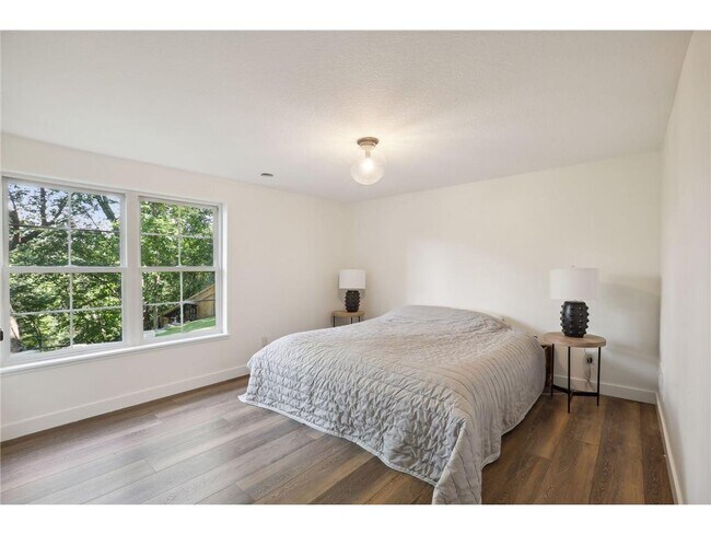 Building Photo - 6540 Navaho Trail