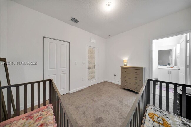 Building Photo - 26990 SE 19th St